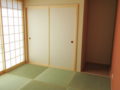 明るい和室