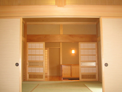 ケヤキの差鴨居
